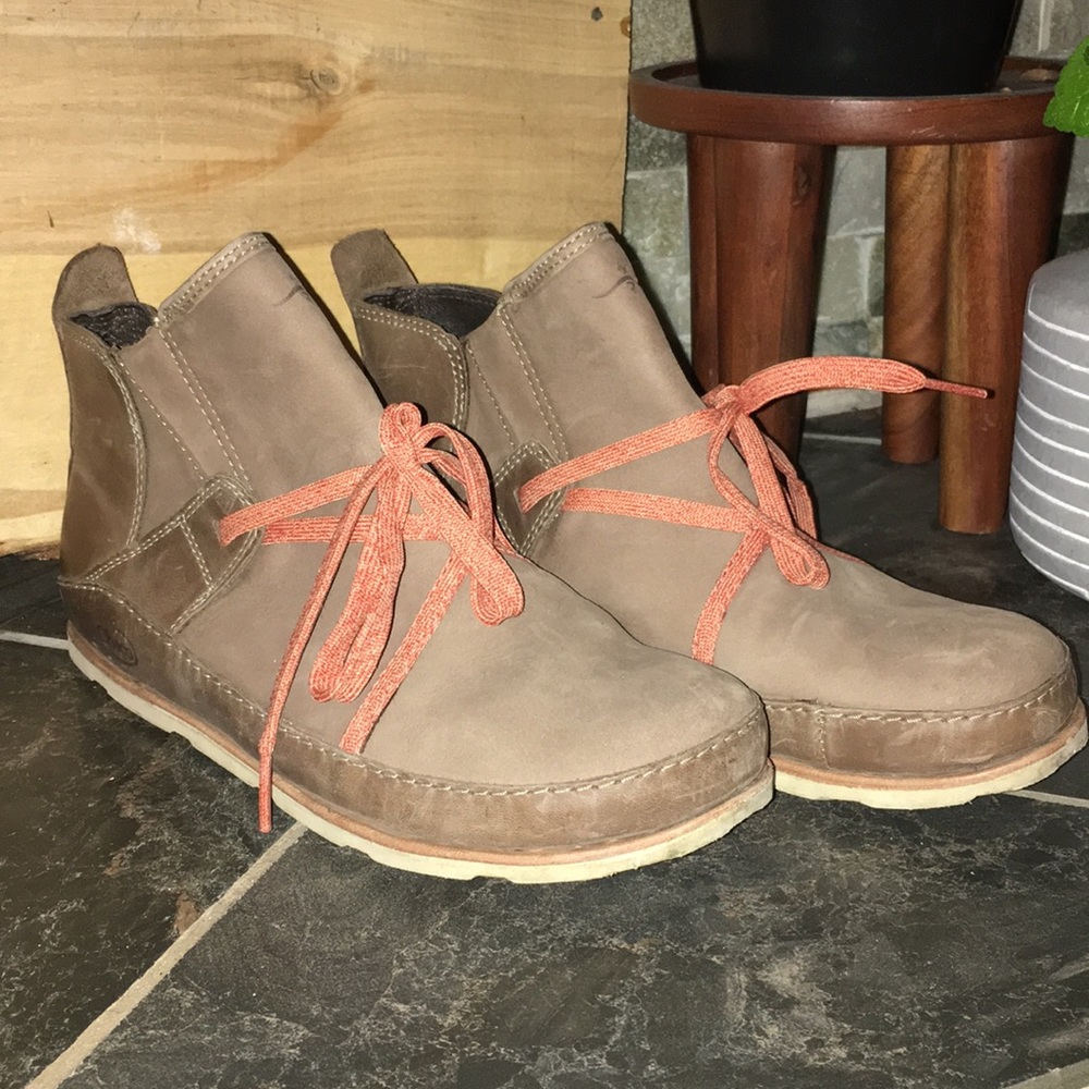 Chaco Harper Mid hiking shoe